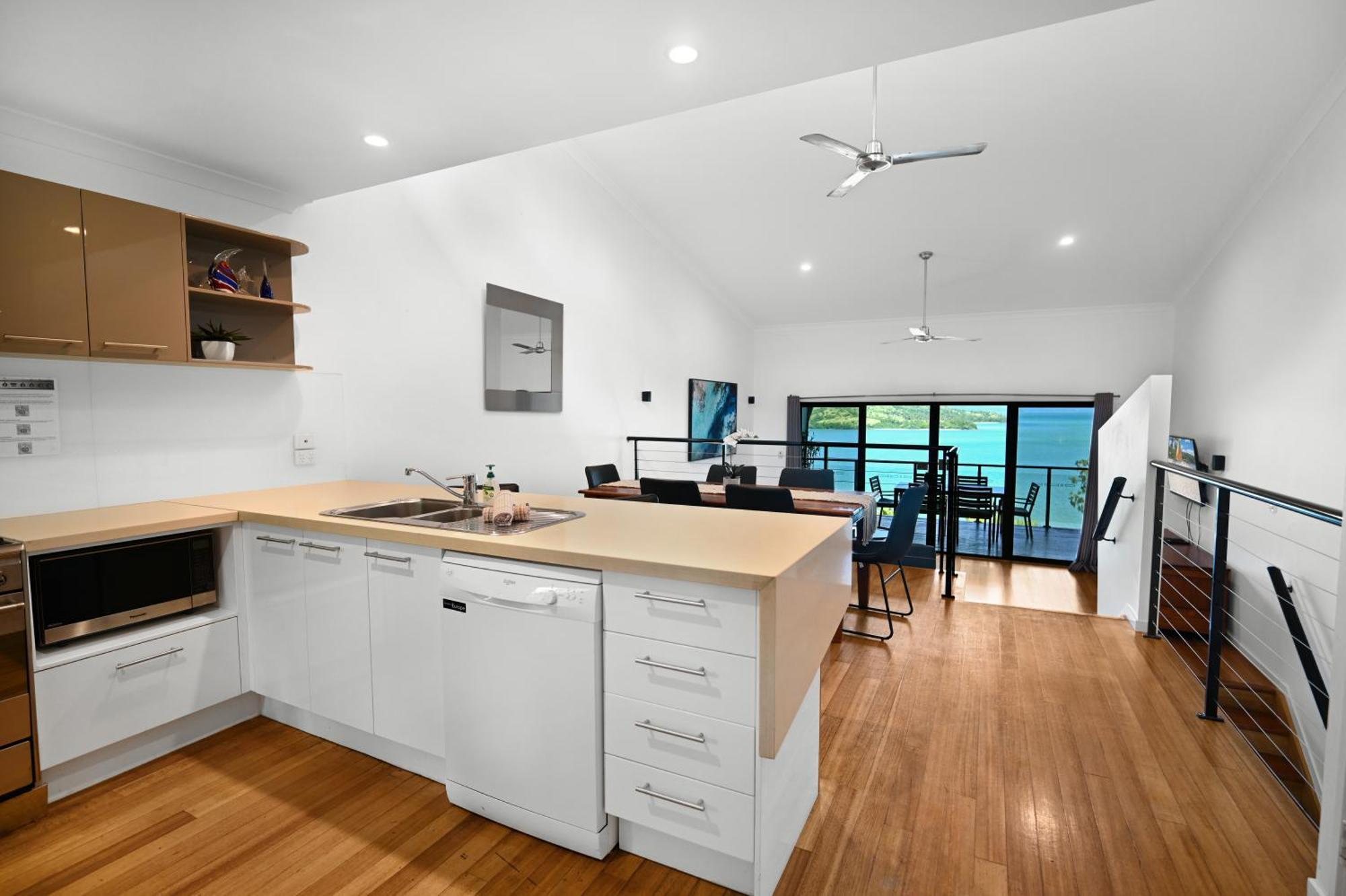 Shorelines Hamilton Island Exterior foto